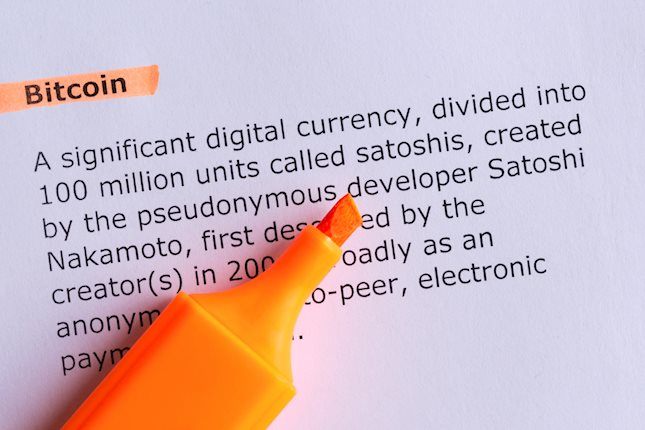 周一，比特币（BTC）和以太坊（ETH）价格重新测试了其主要支撑位；跌破这些支撑位可能预示着未来的看跌趋势，而瑞波币（XRP）收盘价低于其关键支撑位，表明未来几天可能出现看跌前景。 如果突破5.2万美元大关，比特币价格可能下跌 比特币价格在8月2日跌破了上升趋势线（连接7月5日以来的多个震荡高点），导致其在接下来的两天里下跌了5.6%。截至本周一，比特币价格下跌 6%，报 54,585 美元，测试了 52,266 美元的日支撑位。 如果比特币价格收盘价低于 52,266 美元的日支撑位，则它可能继续下跌 4.7%，重新测试下一个日支撑位 49,917 美元左右。 日线图上的相对强弱指数（RSI）和威严震荡指标已分别跌破 50 和 0 的中性水平，根据这些动量指标，这预示着看跌趋势。 比特币/美元日线图 然而，如果收盘价高于8月2日的65,596美元日高点，就会在日线时间框架上形成一个更高的高点，从而改变市场结构。这种情况可能会推动比特币价格上涨 6%，重新测试周阻力位 69648 美元。 如果跌破 2100 美元大关，以太坊价格将下跌 8 月 3 日，以太坊价格收盘跌破了约 2927